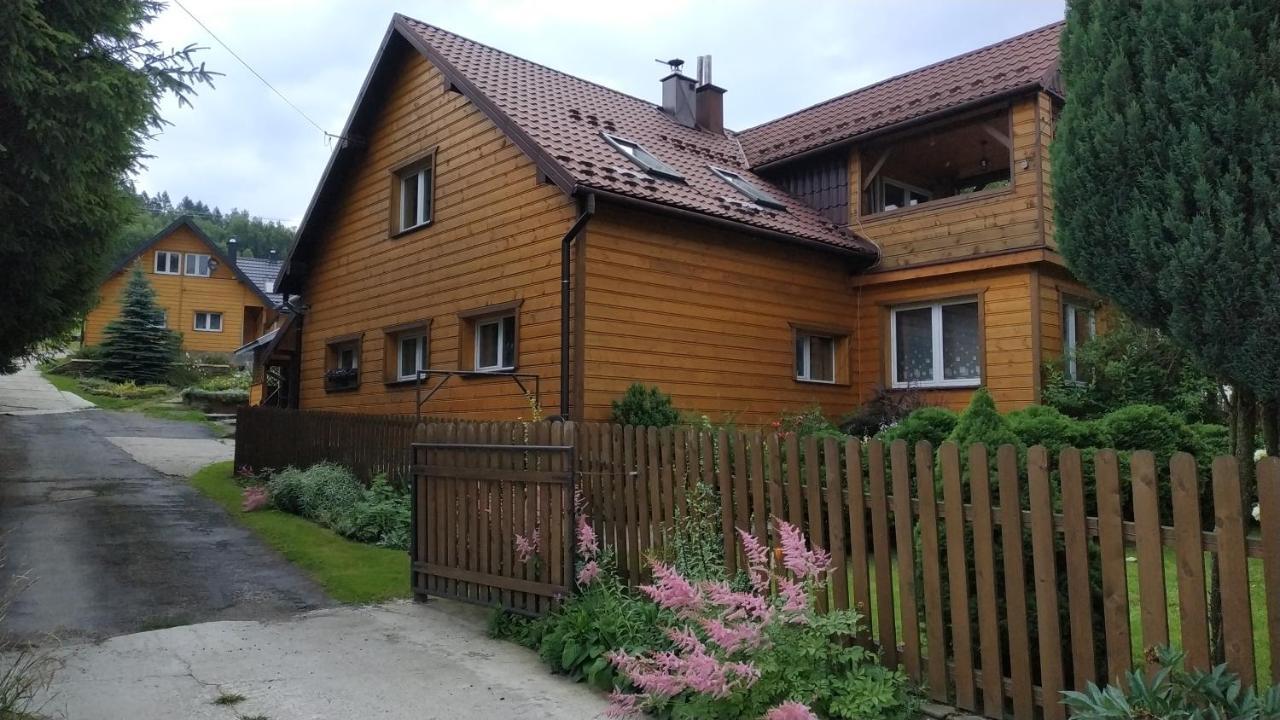 Apartament Pod Kogutkiem Uscie Gorlickie Eksteriør bilde