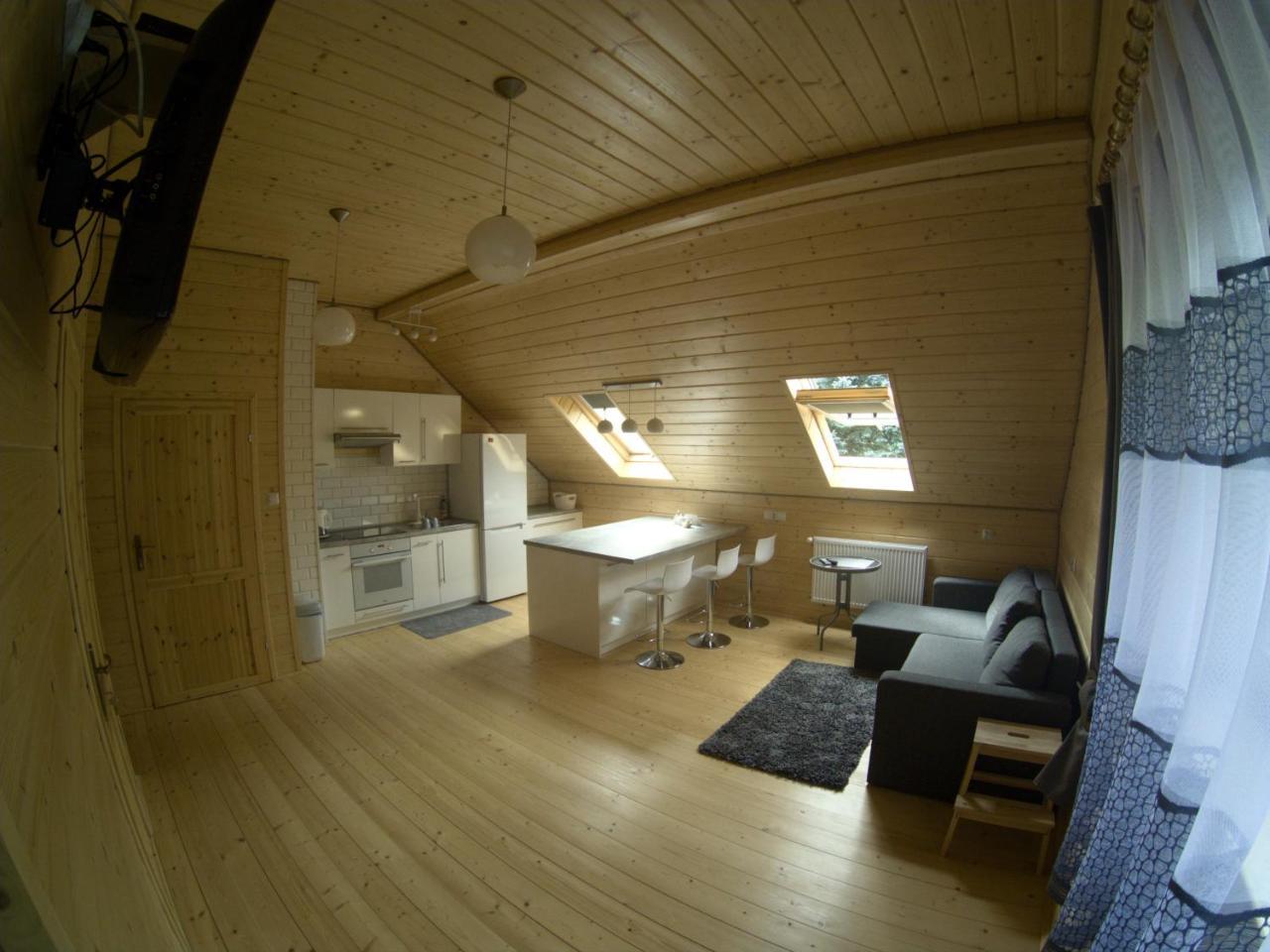 Apartament Pod Kogutkiem Uscie Gorlickie Eksteriør bilde