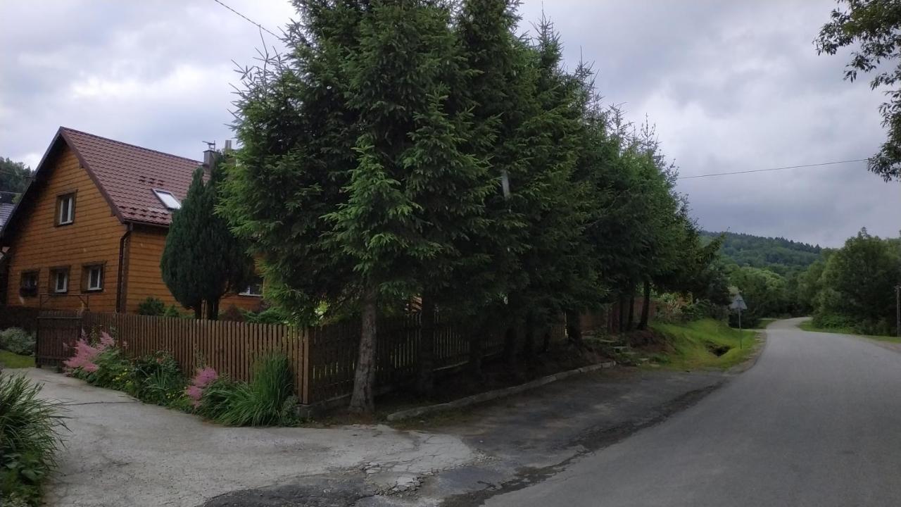 Apartament Pod Kogutkiem Uscie Gorlickie Eksteriør bilde